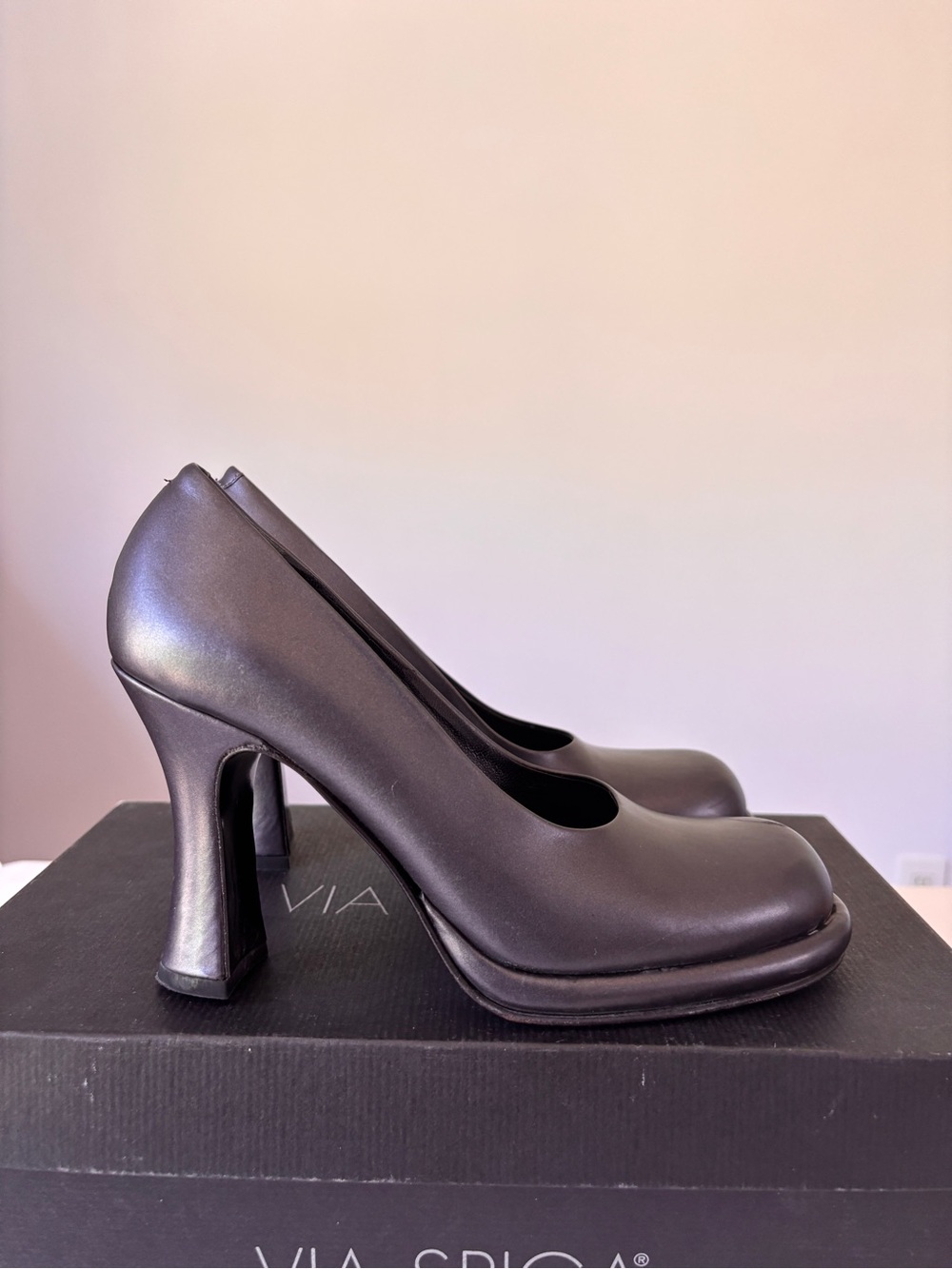 VIA SPIGA Vintage Leather Round-Toe High Heels